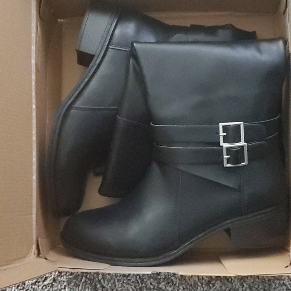 NIB Arizona Jean Co. Black Boots size 10M